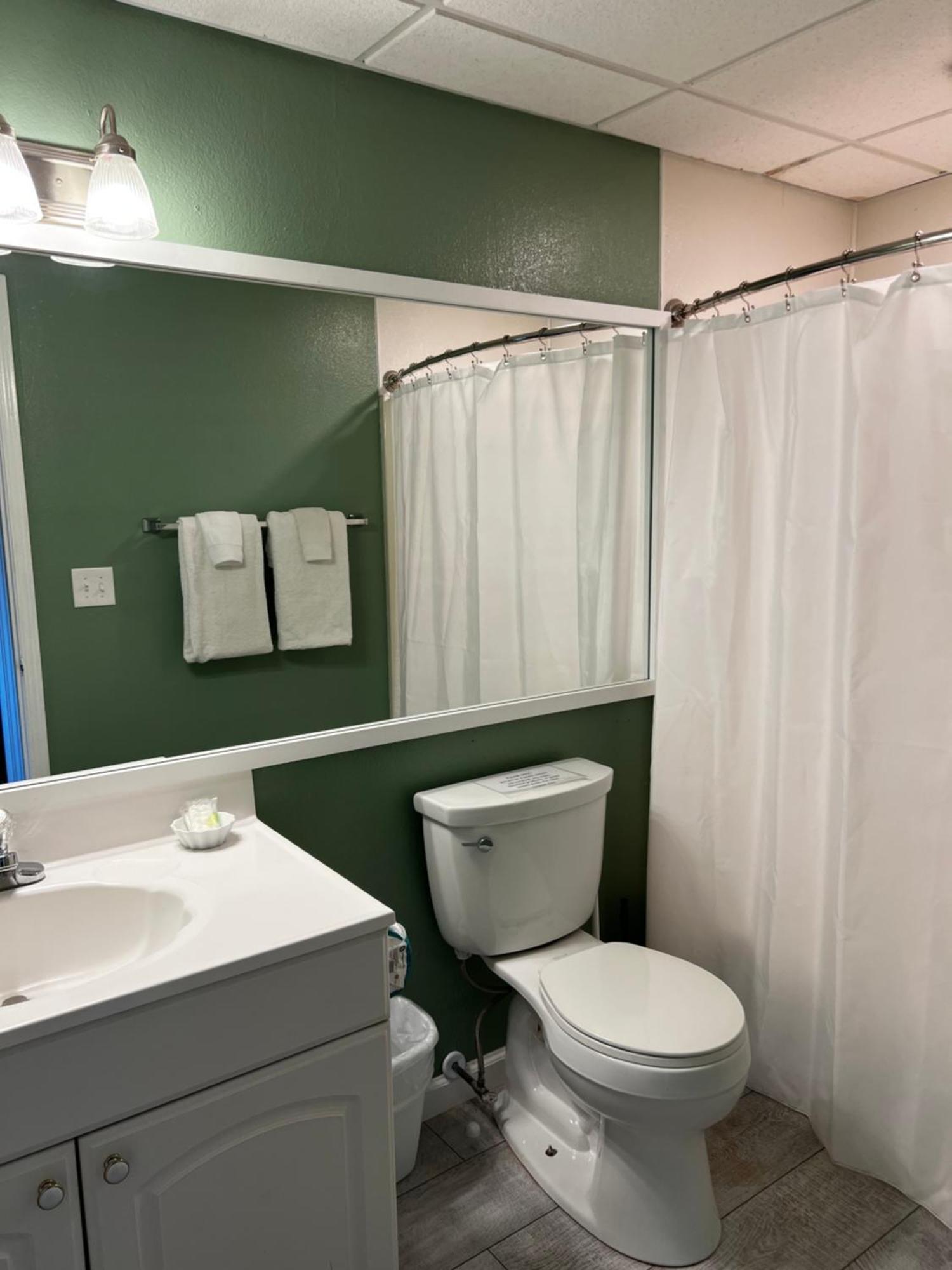 Boundary Waters Resort & Marina 히와세이 외부 사진
