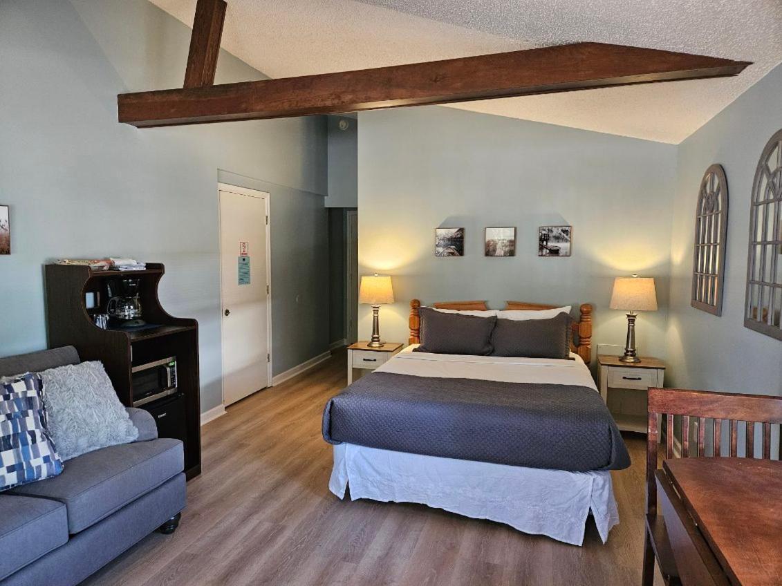 Boundary Waters Resort & Marina 히와세이 외부 사진