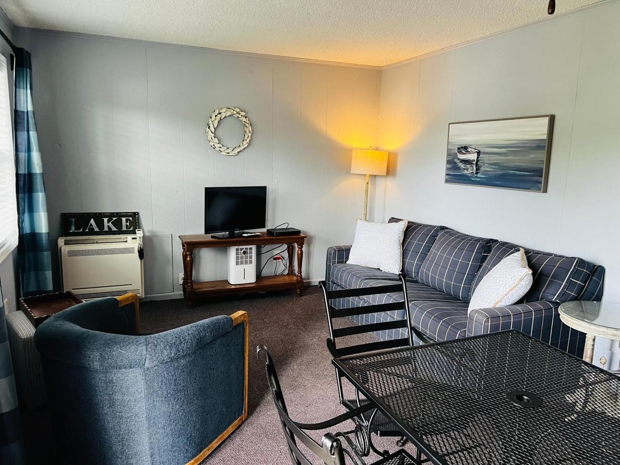 Boundary Waters Resort & Marina 히와세이 외부 사진